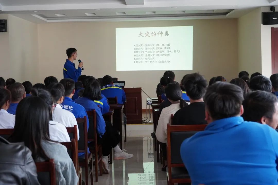 <a href=http://zfojg.cn target=_blank class=infotextkey><a href=http://zfojg.cn target=_blank class=infotextkey>雙良</a>環(huán)境</a>“119”消防日主題活動(dòng)圓滿結(jié)束！